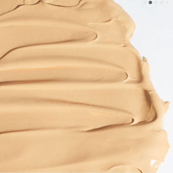 Naturally Serious Mineral Sun Defense Moisturizer Broad Spectrum SPF 30  
*BNIB - Picture 2 of 7